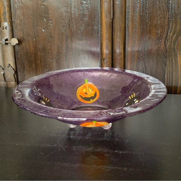 Vintage Purple Glass Halloween Bowl Jack O’Lanterns Black Cats - Picture 8 of 9